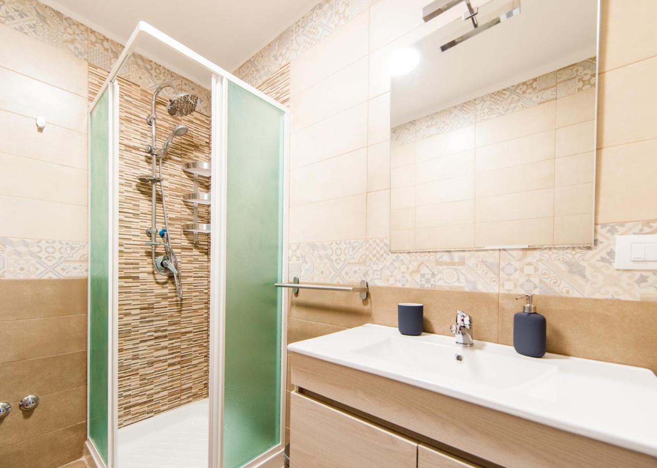 Demi Rooms Napoli Ngoại thất bức ảnh